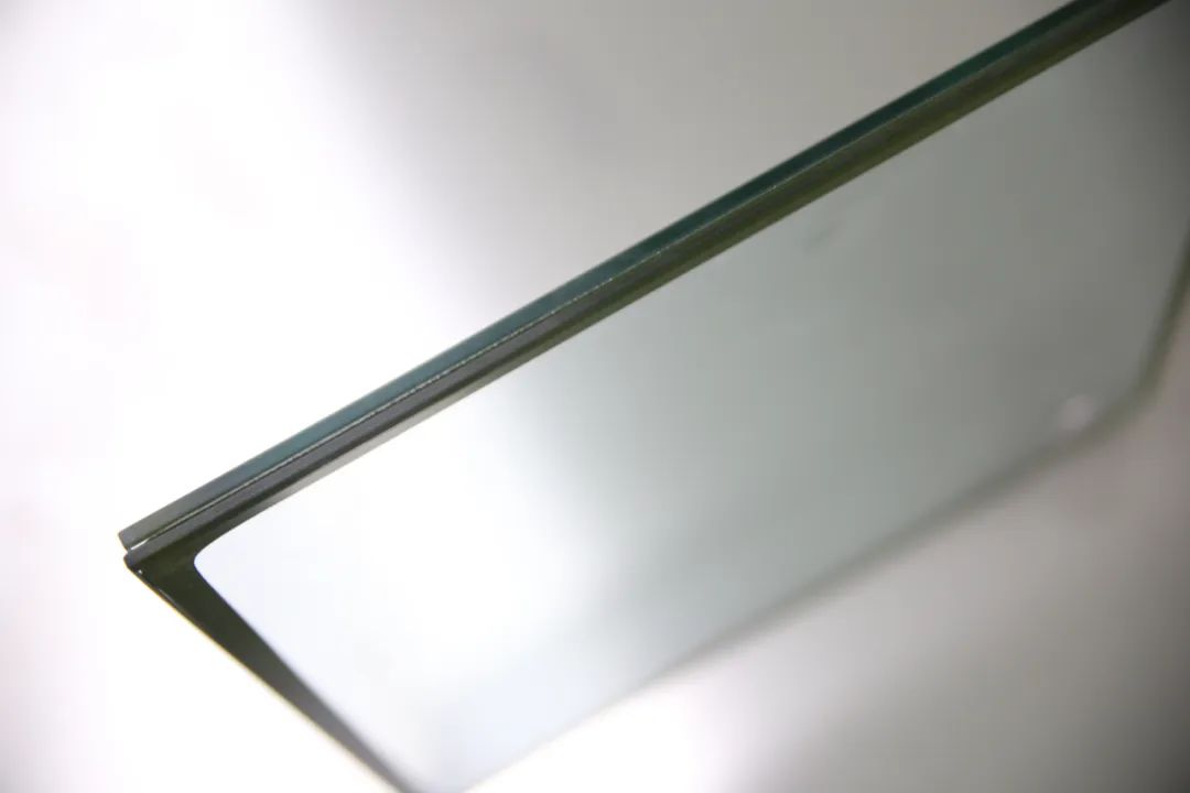 vacuum glass details